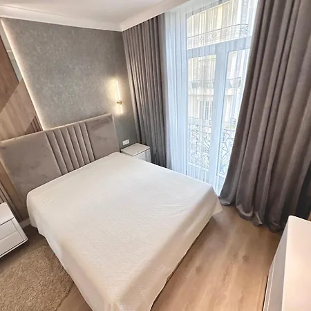 Luxe Palais De La Mediterranee Apartment Nizza